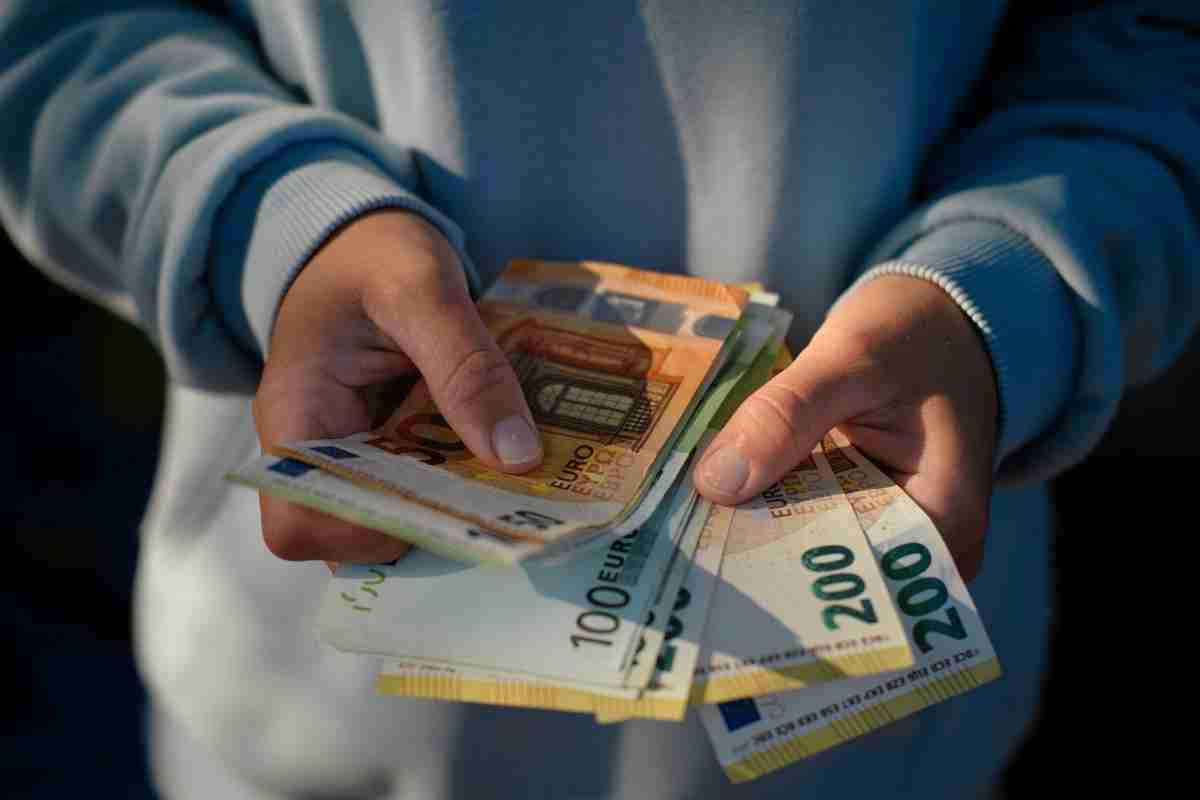 Quanto guadagna tronista