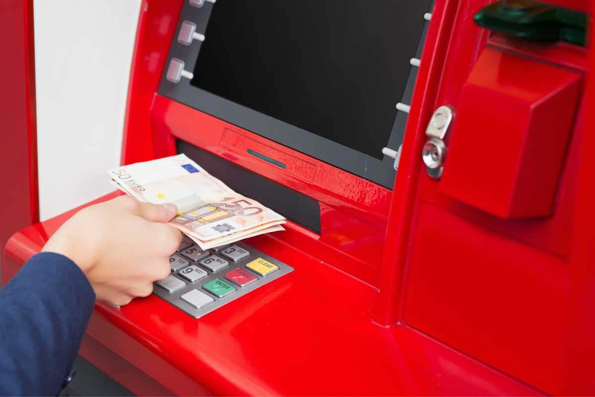 prelievo intesa sanpaolo cambia tutto